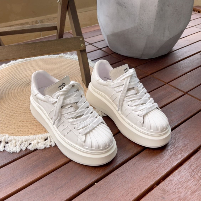 Other Sneakers